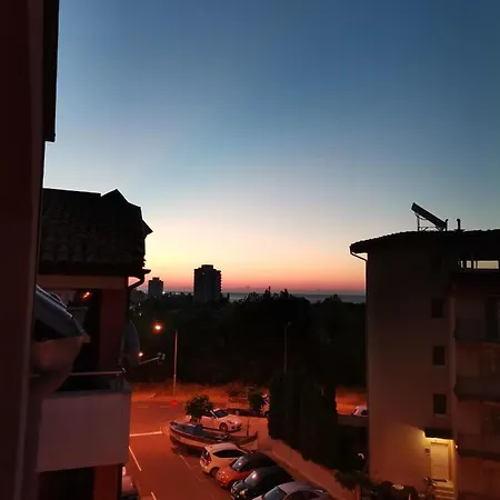 Homeline Kazakovi 게스트하우스 네세부르