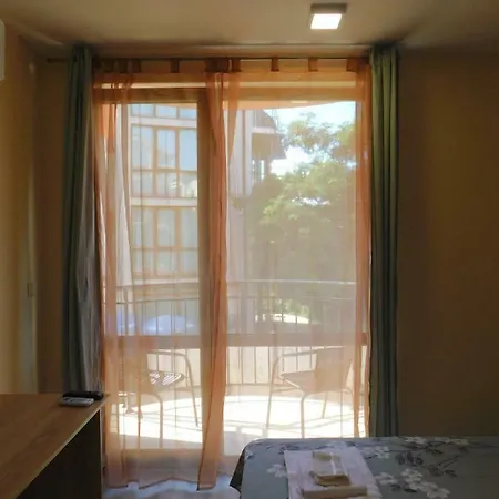 Homeline Kazakovi 게스트하우스 네세부르