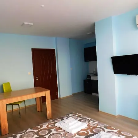 Homeline Kazakovi Nesebăr