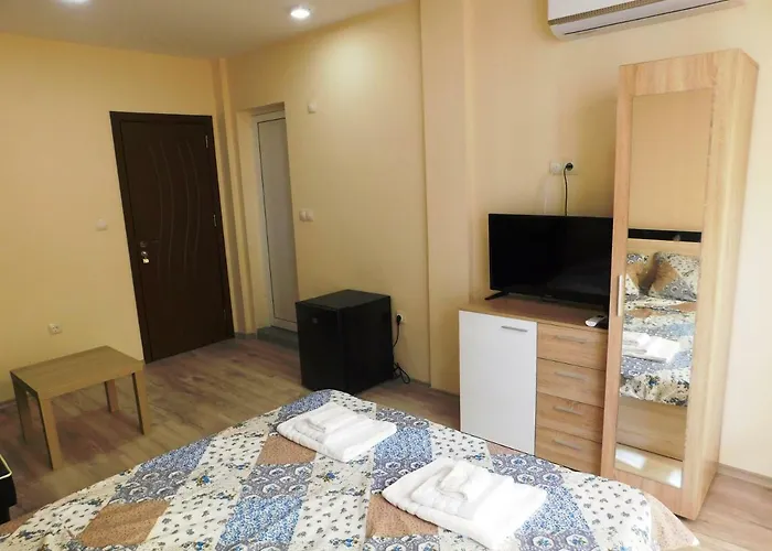 Vendégház Homeline Kazakovi 4*