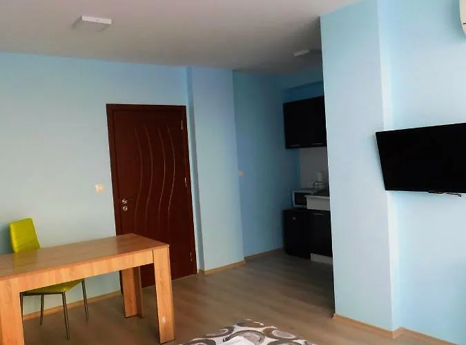 Homeline Kazakovi Neszebar